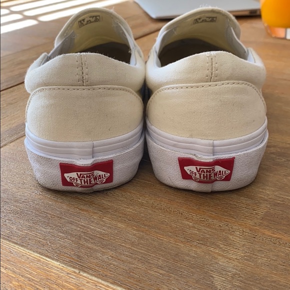 White Vans Slip on - Picture 2 of 3